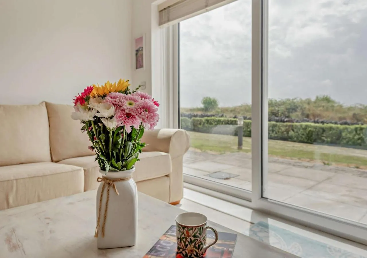 Bayview Apartment - Machynys Llanelli